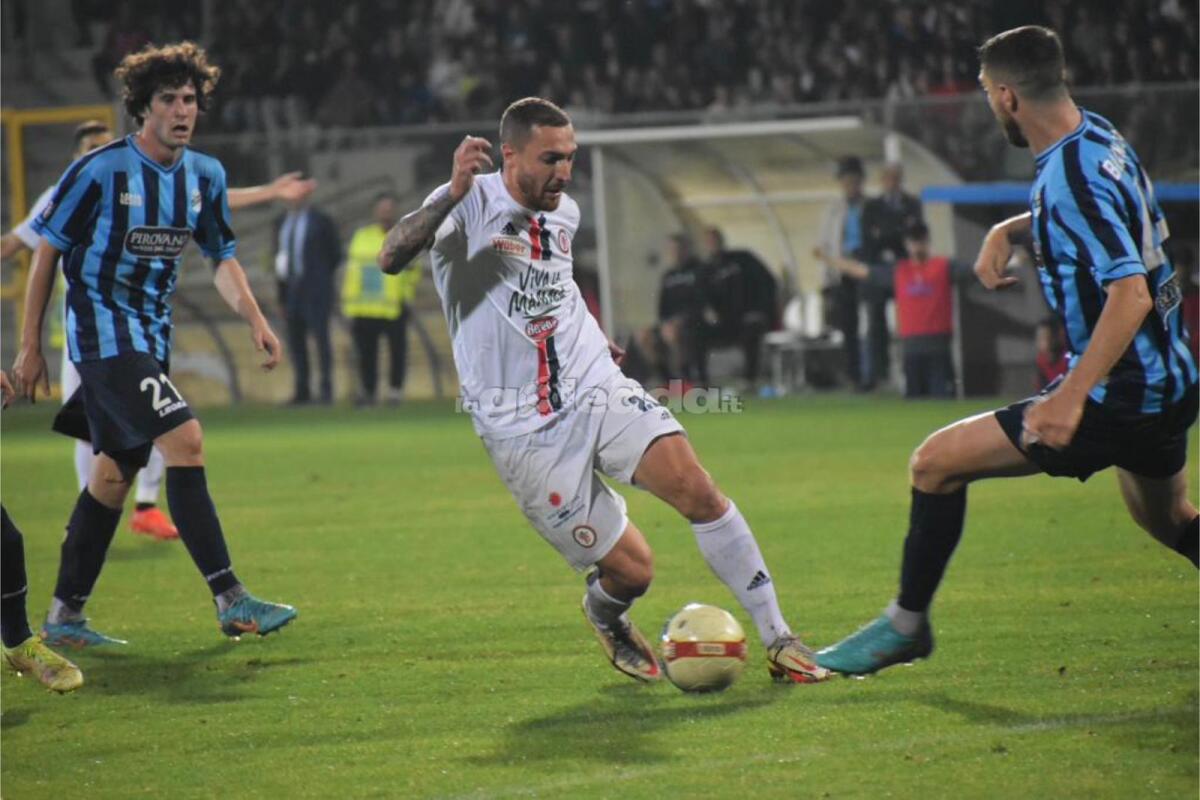 Lecco-Foggia, probabili formazioni e dove vederla - Immagine in evidenza: uno scatto di Foggia-Lecco (andata finale playoff Serie C 2022/23) - crediti: foto di Luigia Spinelli (RIPRODUZIONE VIETATA)