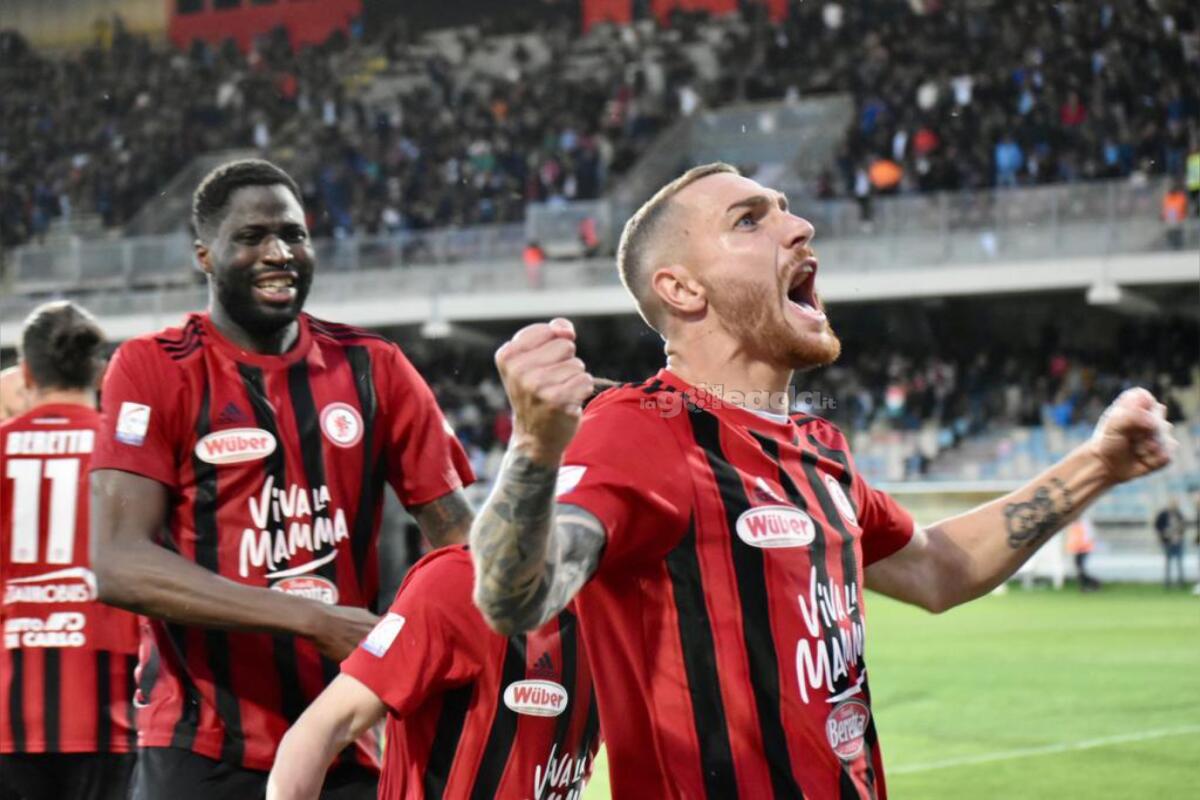 Chiacchio: "Foggia? Speranze vane ma Canonico..." - Immagine in evidenza: uno scatto di Foggia-Potenza (Playoff Serie C 22/23) - crediti: foto di Luigia Spinelli (RIPRODUZIONE RISERVATA)