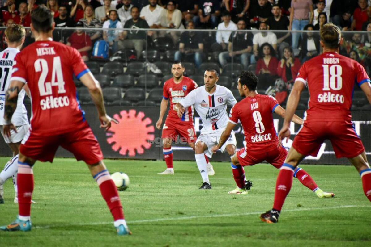 La sportività del Pescara: "In bocca al lupo Foggia" - Immagine in evidenza: uno scatto di Foggia-Pescara (playoff Serie C 2022/23) - crediti: foto di Luigia Spinelli (RIPRODUZIONE VIETATA)