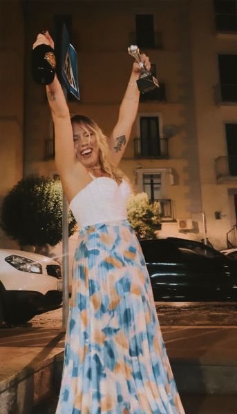 Il trionfo di Yami cantautrice da S. Giovanni Rotondo all’Evoli Festival