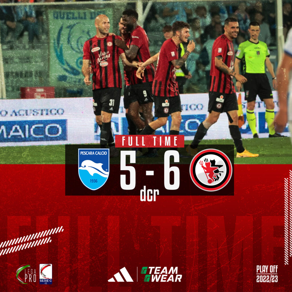 Immagine in evidenza: Pescara-Foggia 5-6 dopo i calci di rigore - crediti foto: pagina ufficiale Facebook Calcio Foggia 1920