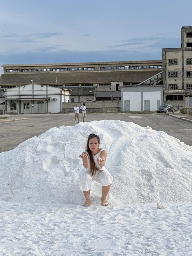 “Vestiamoci di Sale” la sfilata dell’Accademia di Foggia a Margherita di Savoia