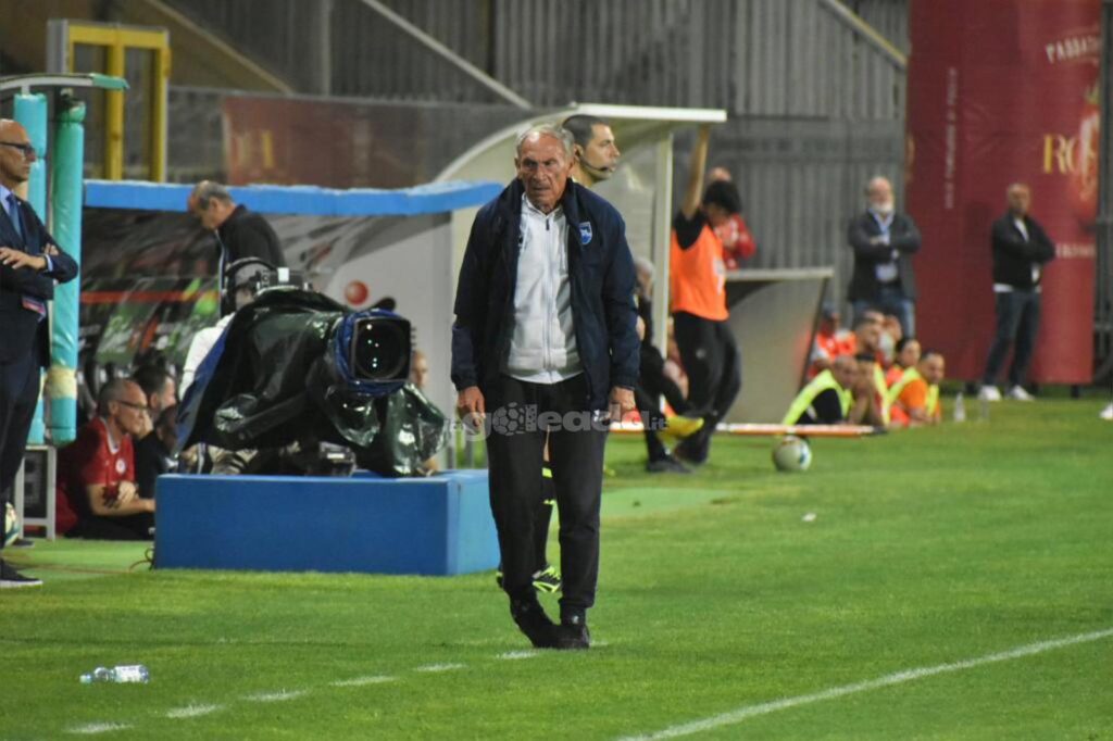 Immagine in evidenza: uno scatto di Foggia-Pescara (playoff Serie C 2022/23) - crediti: foto di Luigia Spinelli (RIPRODUZIONE VIETATA)