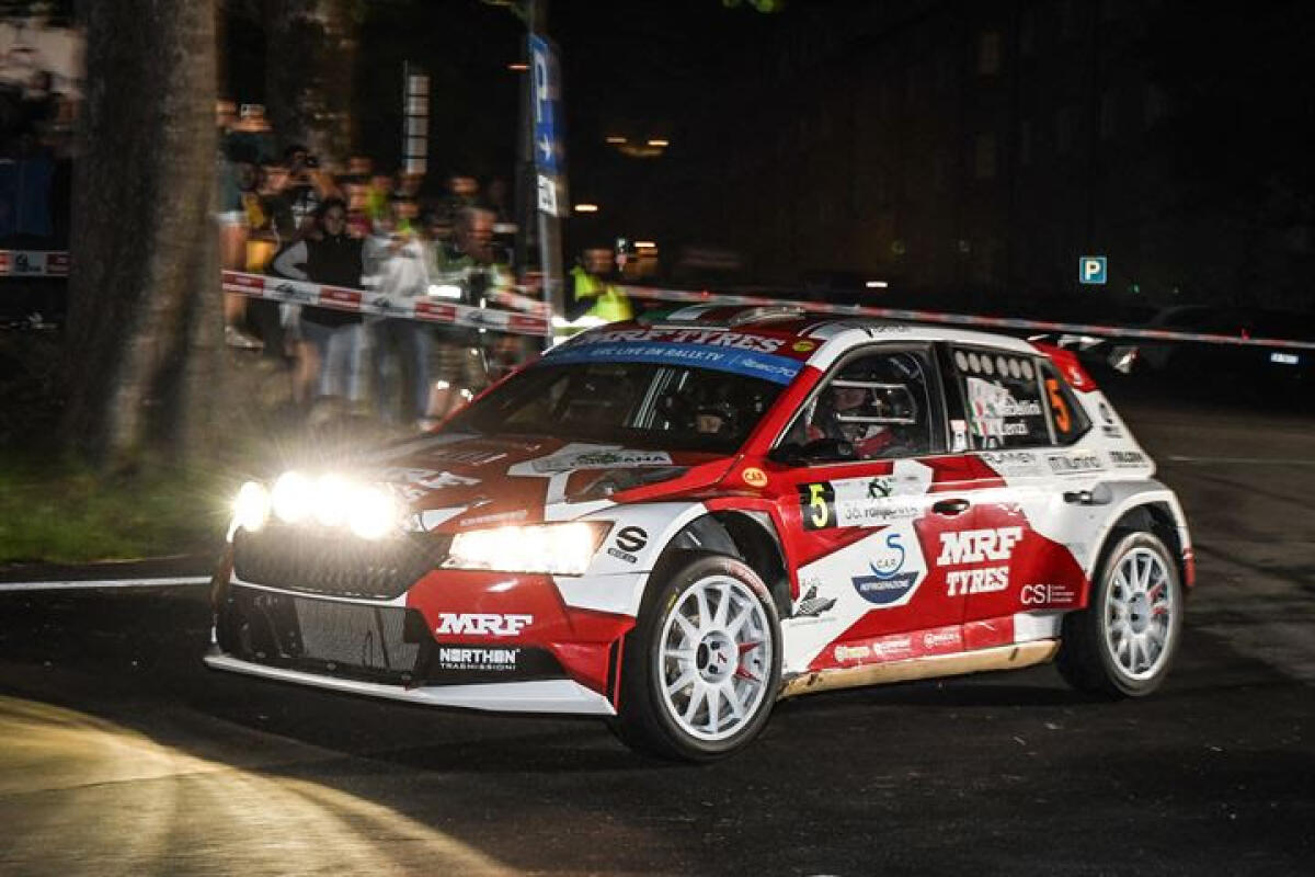 Mabellini-Lenzi illuminano la notte nel prologo del Rally Lana - 