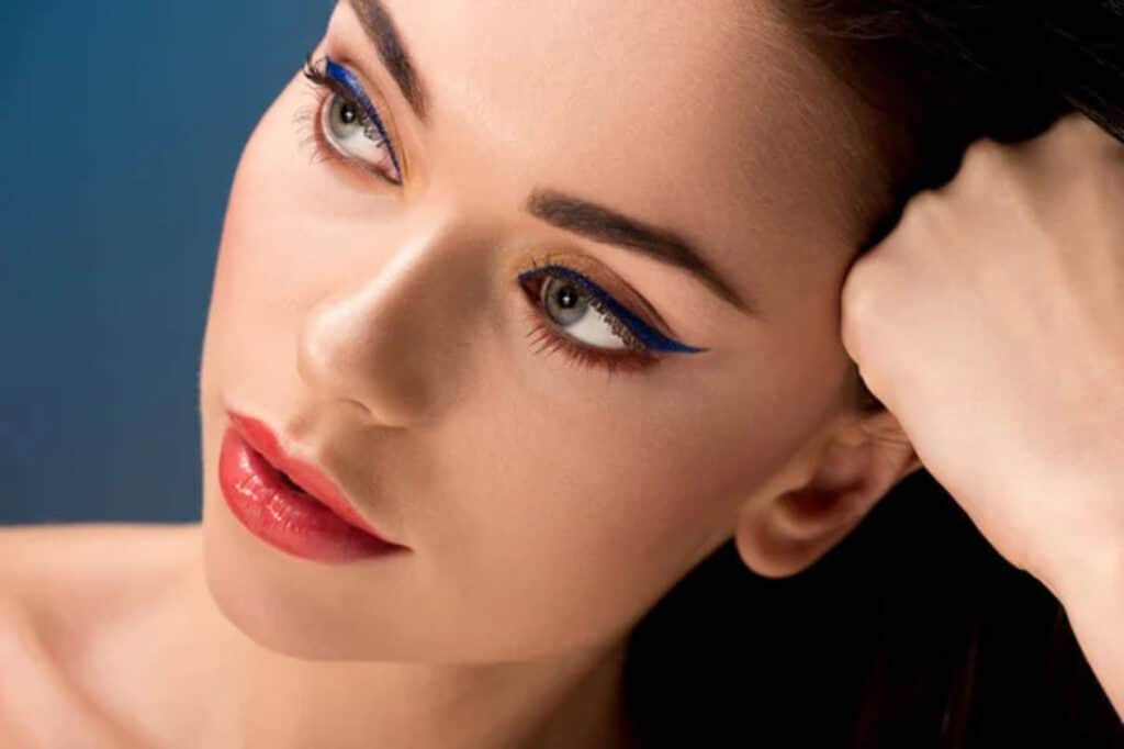 eyeliner