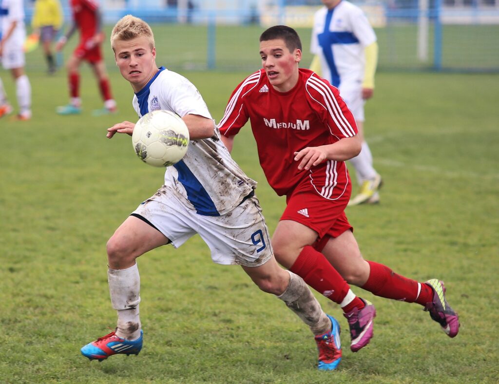 Immagine in evidenza: calcio, foto generica - crediti: foto di 134213 da Pixabay