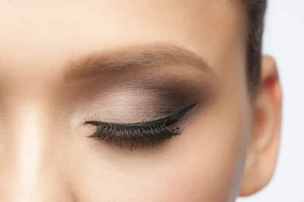 eyeliner