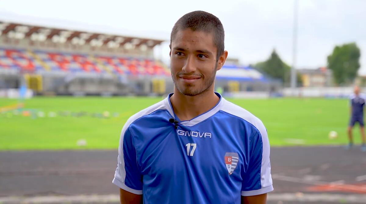 Calciomercato Foggia, arriva Vezzoni? Ecco chi è - Immagine in evidenza: Franco Vezzoni - crediti foto: canale ufficiale YouTube Aurora Pro Patria 1919 (frame da video)