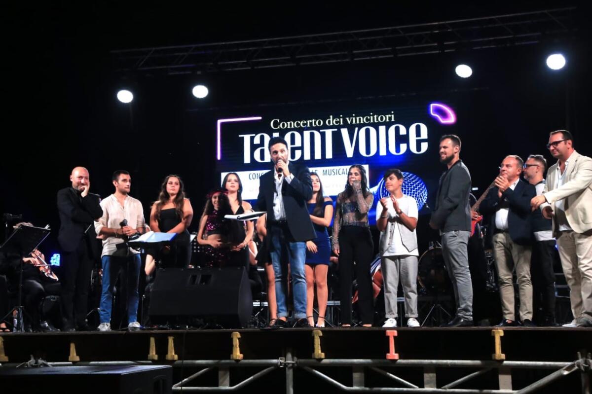 Concerto dei talenti del Concorso Giordano, musica d'autore ricordando Cutugno - Concerto dei vincitori del Talent Voice del 15° Concorso musicale Giordano (5)