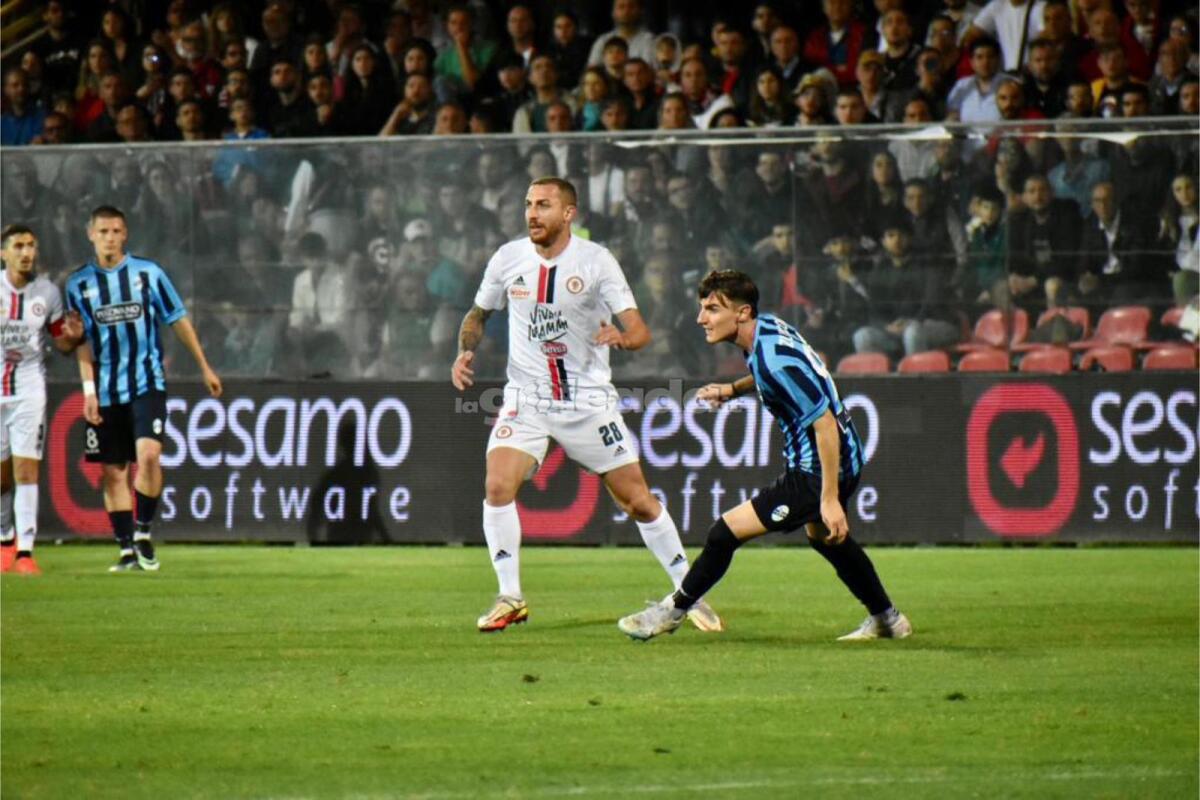 Consiglio di Stato, a che ora iniziano i lavori sul ricorso del Foggia? - Immagine in evidenza: uno scatto di Foggia-Lecco (andata finale playoff Serie C 2022/23) - crediti: foto di Luigia Spinelli (RIPRODUZIONE VIETATA)