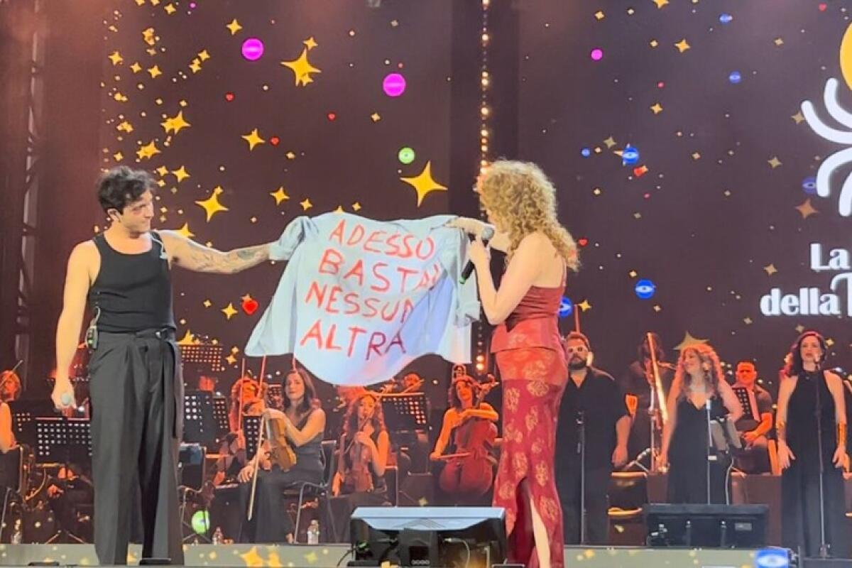 Notte della Taranta, Tananai dal palco "Basta, nessun'altra" - 