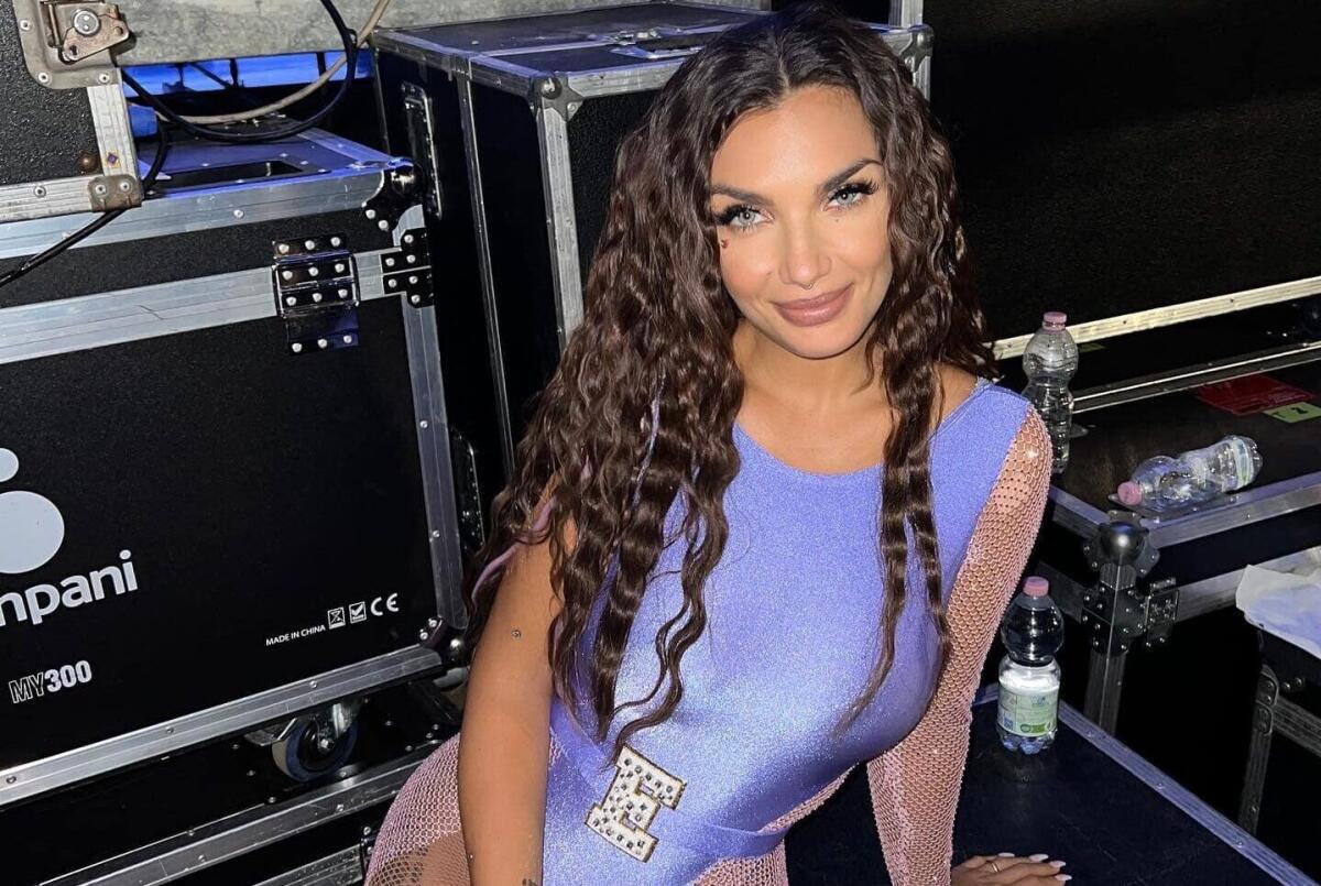 Elettra infiamma Lucera: un Oceano in festa (FOTO) - Elettra Lamborghini a Lucera: una valanga di gente, un grande successo (FOTO)