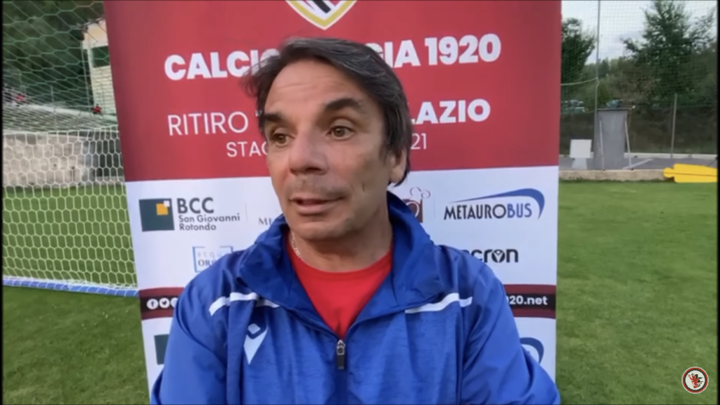 Eziolino Capuano durante la sua parentesi al Foggia; crediti: Calcio Foggia 1920