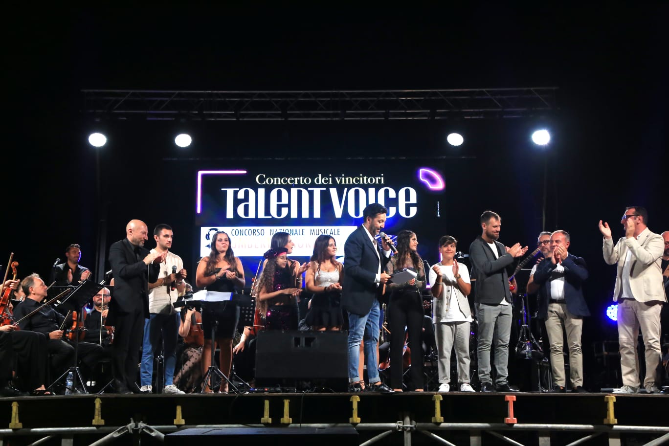 Concerto dei talenti del Concorso Giordano, musica d'autore ricordando Cutugno