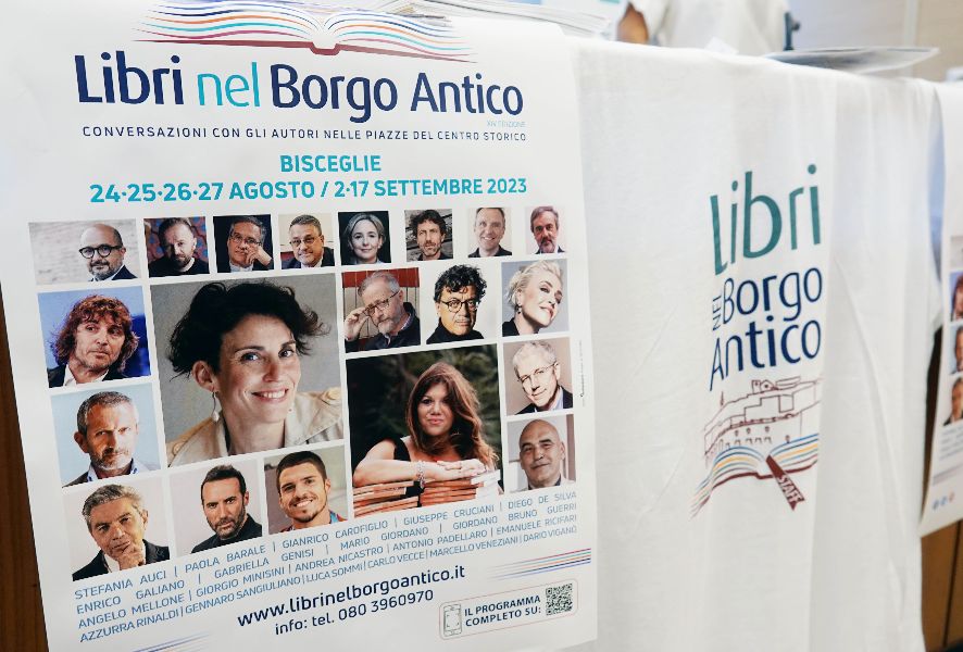 A Bisceglie c'è "Libri nel Borgo Antico", 140 autori nelle piazze del centro storico