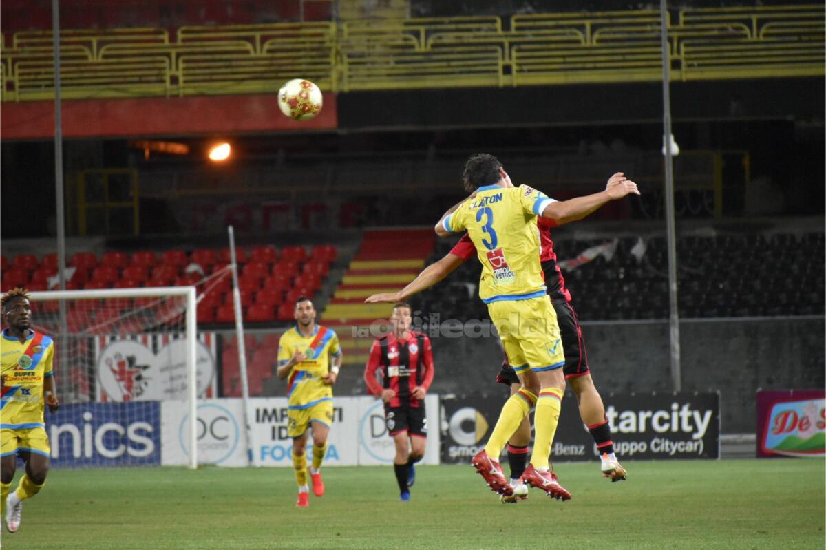 Serie C, è il giorno di Catania-Foggia! I precedenti - Immagine in evidenza: uno scatto di Foggia-Catania 2-2 (Serie C - girone C 20/21) - crediti: foto di Luigia Spinelli (RIPRODUZIONE RISERVATA)