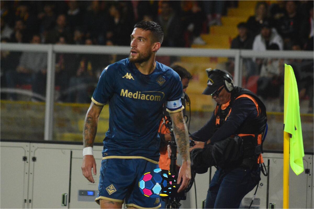 <strong>5 grandi squadre che non hanno ancora vinto la Serie A</strong> - Cristiano Biraghi durante Lecce-Fiorentina (2022/2023). Foto di Pasquale Golia per lagoleada.it - Riproduzione Riservata