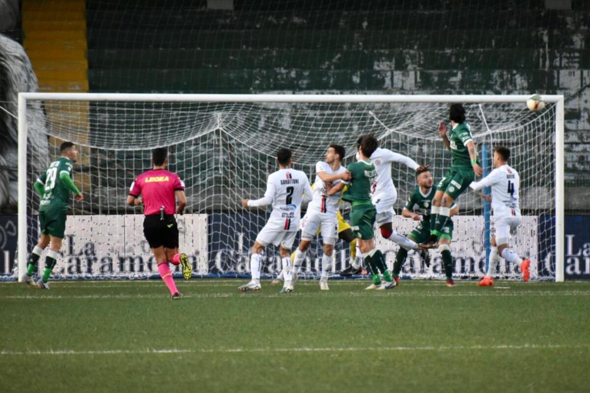 Biglietti Avellino-Foggia, tutte le info utili - Immagine in evidenza: uno scatto di Avellino-Foggia (Serie C - girone C 22/23) - crediti: foto di Luigia Spinelli (RIPRODUZIONE RISERVATA)