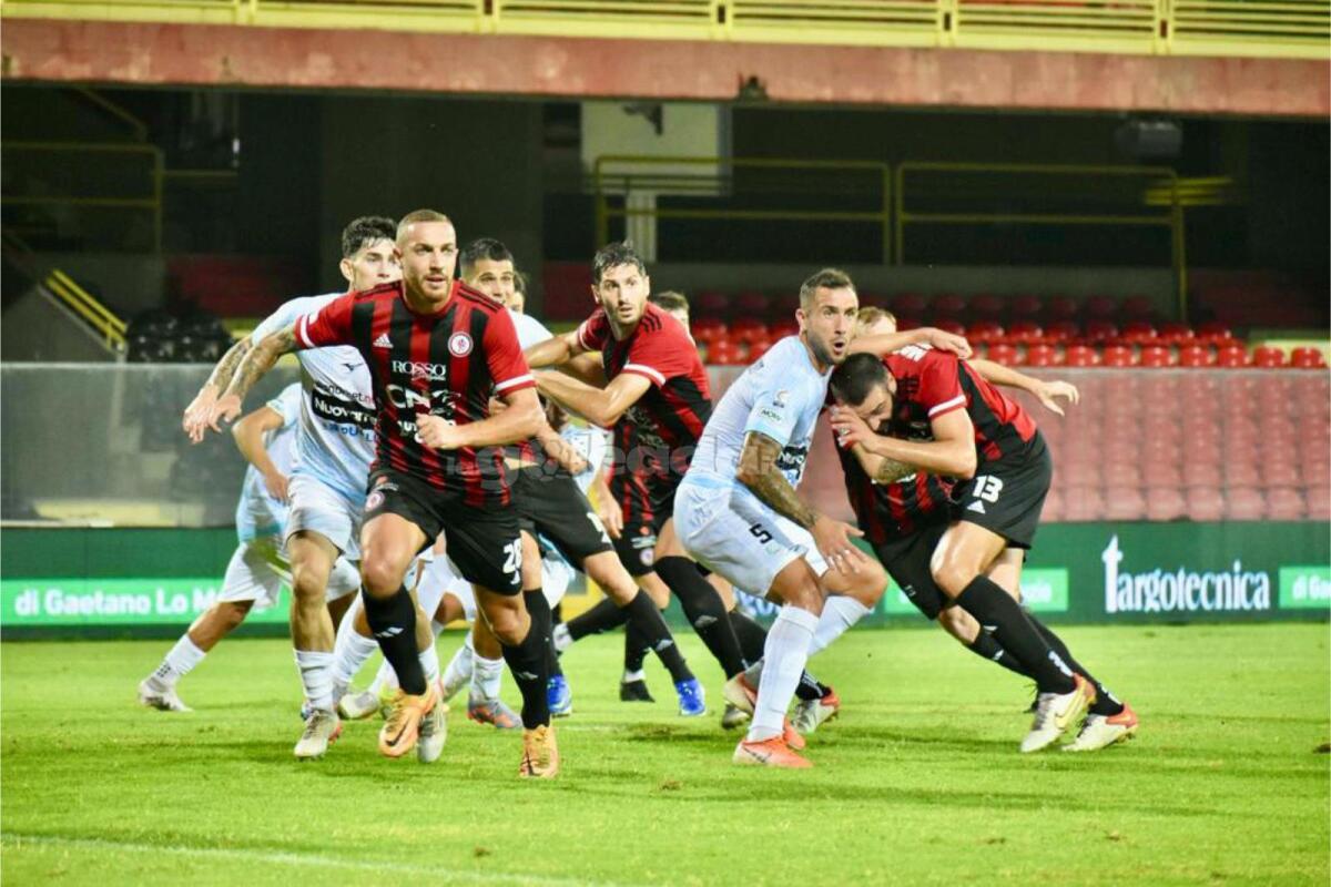 Foggia, i convocati da Cudini per il Catania - Immagine in evidenza: uno scatto di Foggia-Virtus Francavilla (Serie C - girone C 2023/24) - crediti: foto di Luigia Spinelli (RIPRODUZIONE VIETATA)