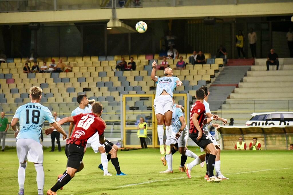 Immagine in evidenza: uno scatto di Foggia-Virtus Francavilla 1-0 (Serie C - girone C, stagione 2022/2023) - crediti: foto di Luigia Spinelli (RIPRODUZIONE VIETATA)