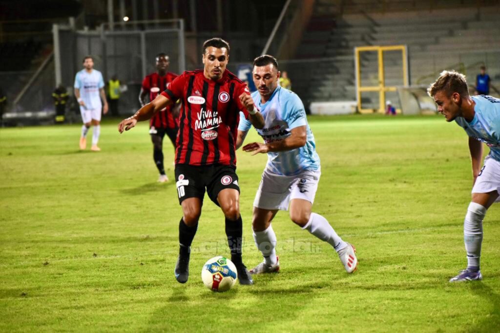 Immagine in evidenza: uno scatto di Foggia-Virtus Francavilla 1-0 (Serie C - girone C, stagione 2022/2023) - crediti: foto di Luigia Spinelli (RIPRODUZIONE VIETATA)