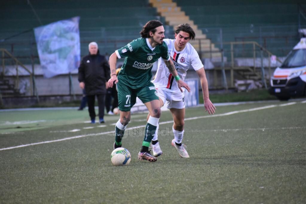 Immagine in evidenza: uno scatto di Avellino-Foggia (Serie C - girone C 22/23) - crediti: foto di Luigia Spinelli (RIPRODUZIONE RISERVATA)