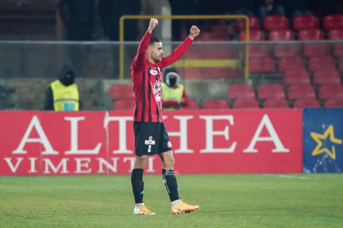 Foggia, è un Garattoni tuttofare: che versatilità! - Immagine in evidenza: uno scatto di Foggia-Gelbison (Serie C - girone C 22/23) - crediti: foto di Mario Marino (RIPRODUZIONE RISERVATA)