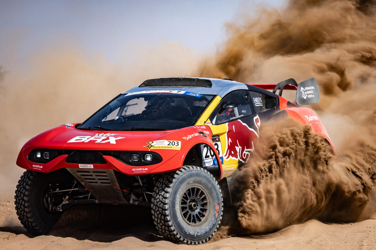 Rally Marocco - Tappa 4: stop di Al-Attiyah, Loeb sbatte e si ritira - 