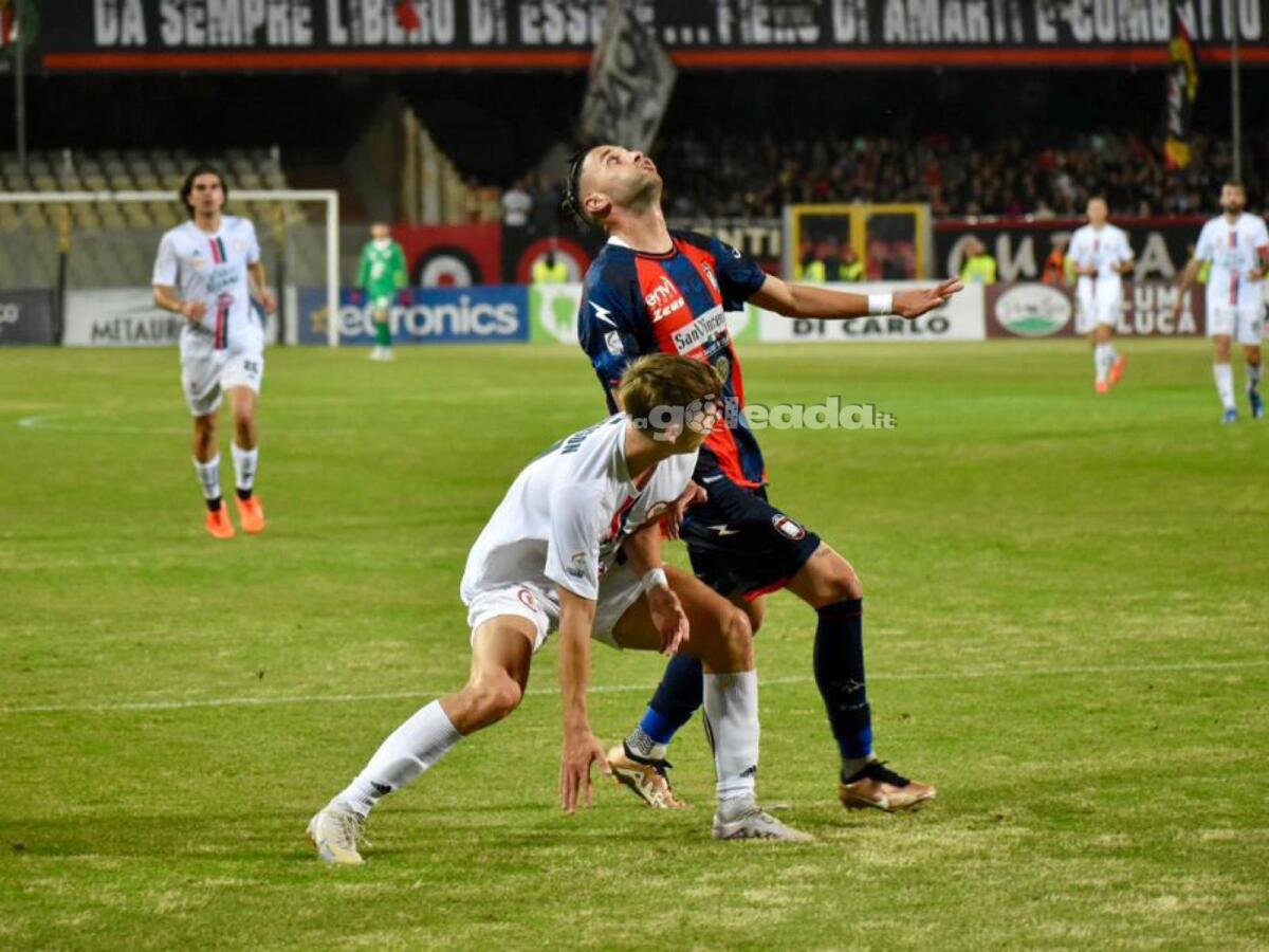 Crotone-Foggia, com'è andata l'ultima volta? I precedenti - Immagine in evidenza: uno scatto di Foggia-Crotone (playoff Serie C 2022/23) - crediti: foto di Luigia Spinelli (RIPRODUZIONE VIETATA)