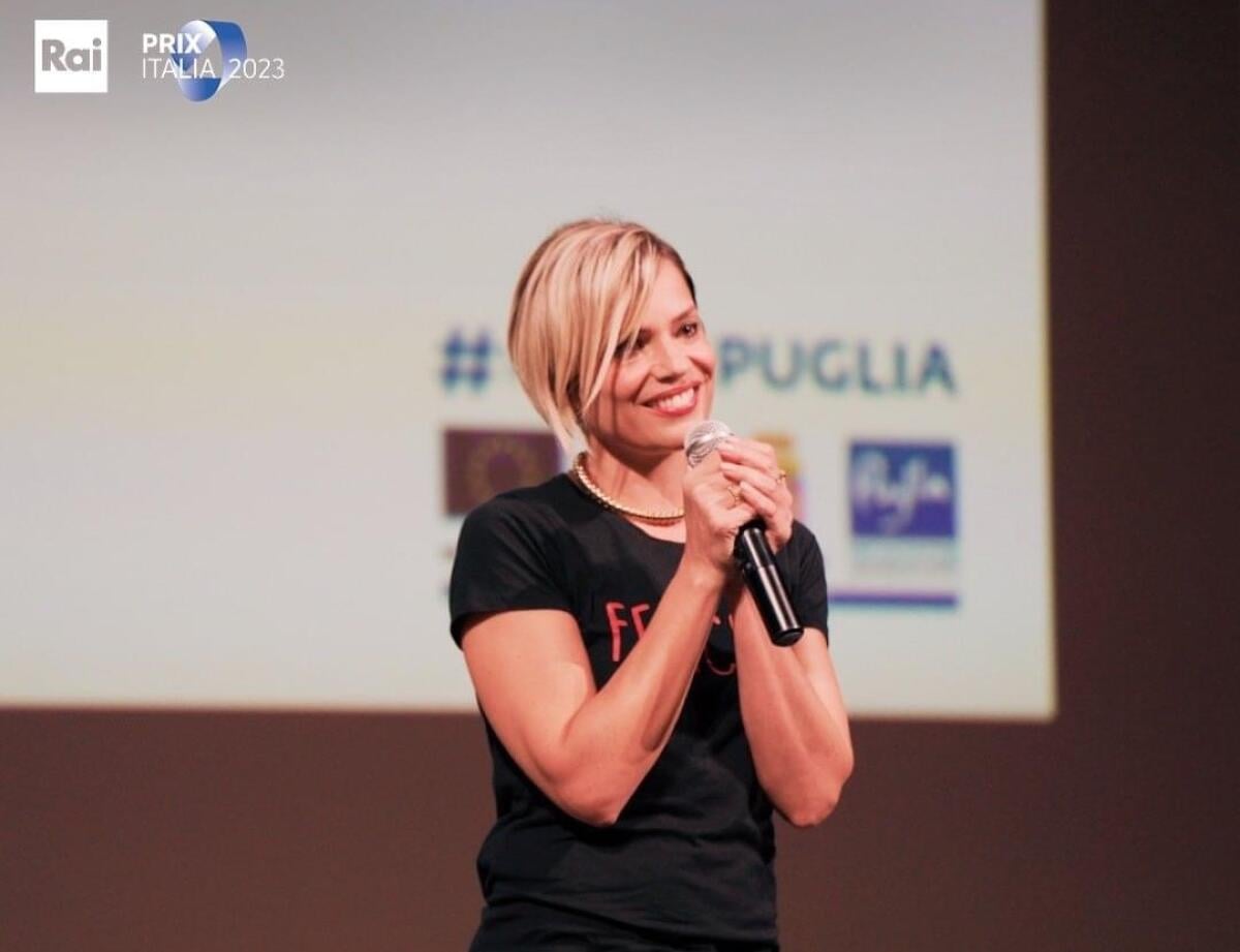 Ramazzotti a Bari: dedico' Felicità' alle donne che si stanno emancipando - 