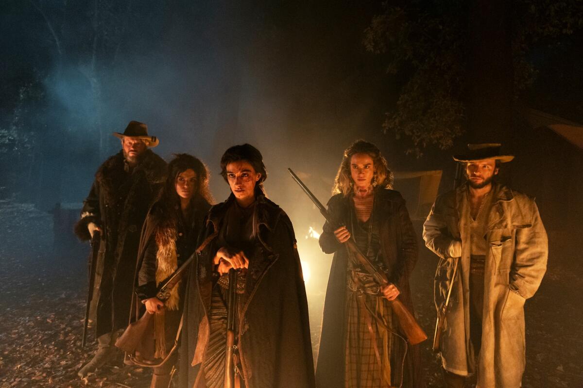 Su Netflix "Briganti" la serie tv girata in Puglia, le prime immagini - Briganti. (L to R) Orlando Cinque as Pietro Monaco, Ivana Lotito as Ciccila, Michela De Rossi as Filomena, Matilda Lutz as Michelina, Marlon Joubert as Schiavone in Briganti. Cr. Francesco Berardinelli/Netflix © 2023