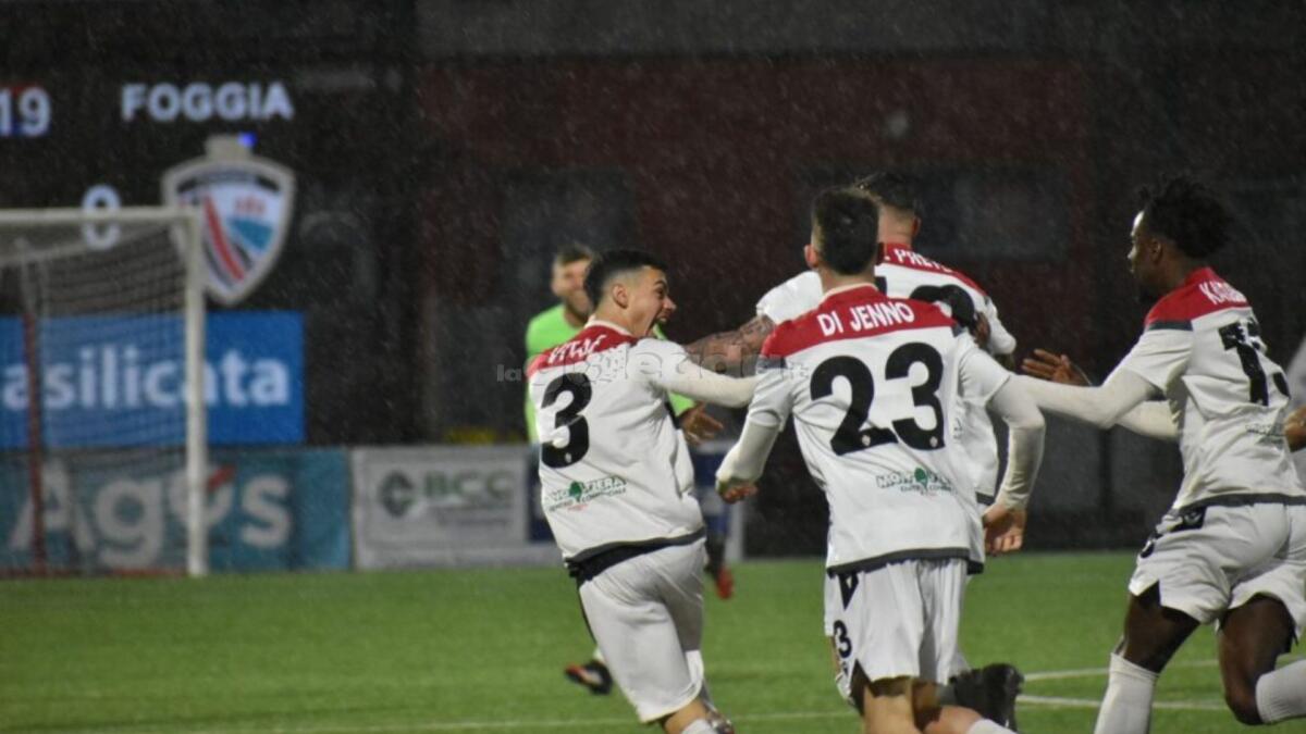 Foggia-Sorrento, non mancano gli ex - Immagine in evidenza: uno scatto di Potenza-Foggia (Serie C - girone C 2020/21) - crediti: foto di Luigia Spinelli (RIPRODUZIONE VIETATA)