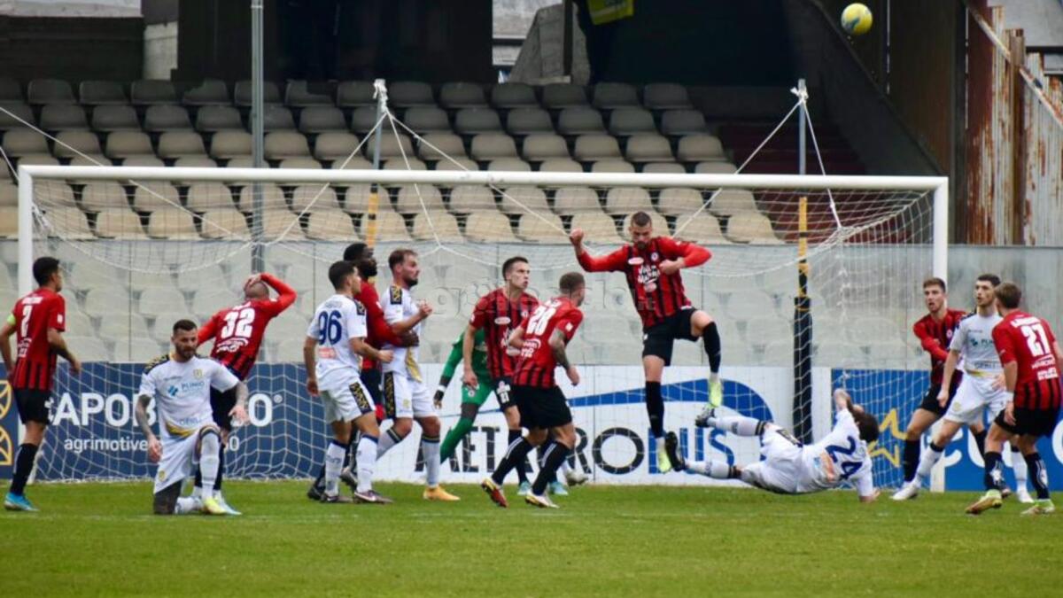 Juve Stabia-Foggia 0-0, risultato finale - Immagine in evidenza: uno scatto di Foggia-Juve Stabia (Serie C - girone C 22/23) - crediti: foto di Luigia Spinelli (RIPRODUZIONE VIETATA)