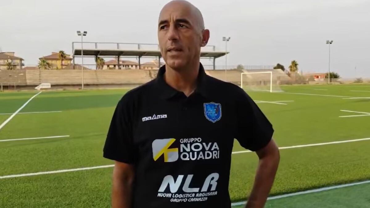 Avellino-Calcio Foggia, Ignoffo: "Rossoneri in difficoltà, ma..." - Immagine in evidenza: l'ex Avellino e Foggia Giovanni Ignoffo, oggi mister del Ragusa Calcio - crediti foto: pagina ufficiale Facebook ASD Ragusa Calcio 1949 (frame da video)