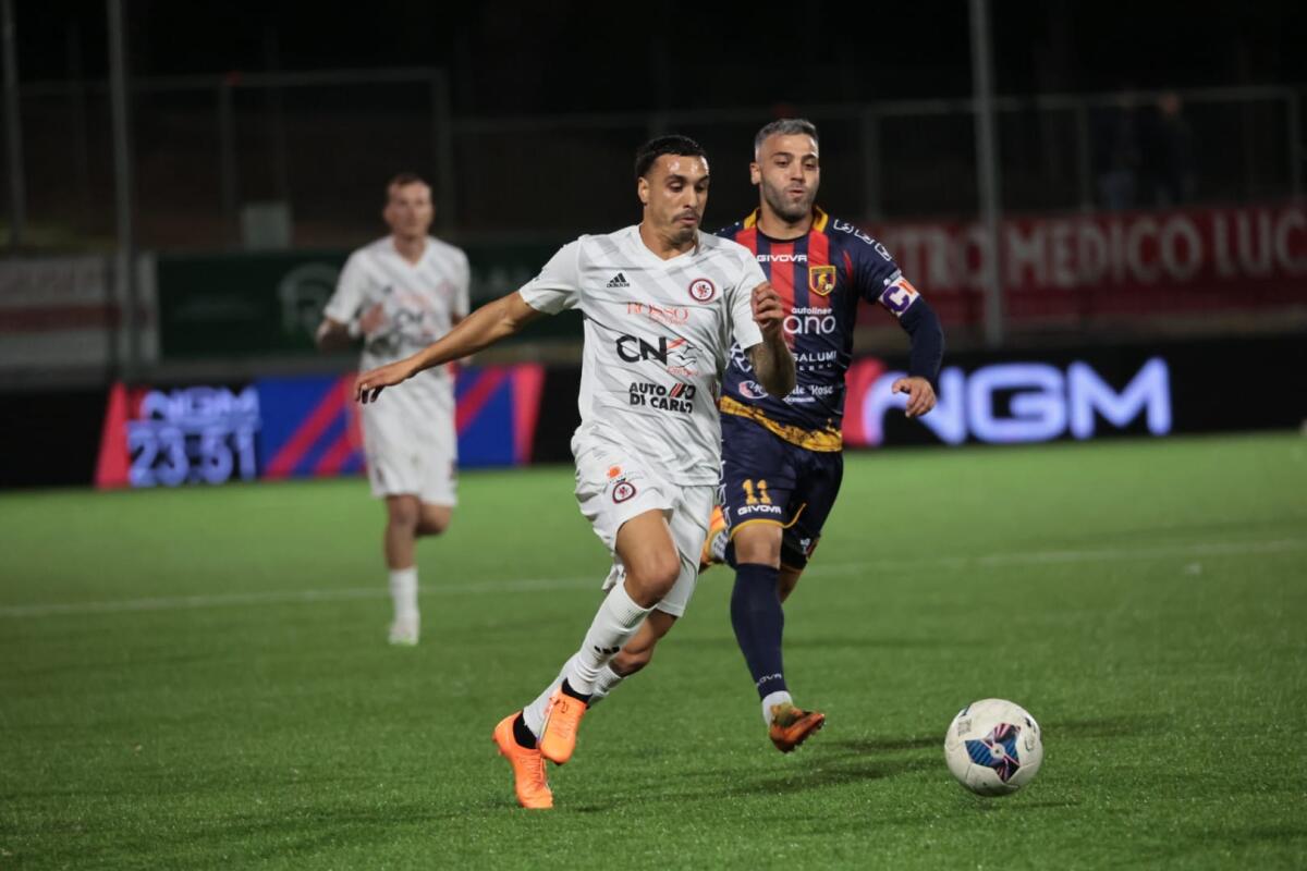 Foggia, il gol è da ritrovare: c'è l'arma Peralta - Immagine in evidenza: uno scatto di Picerno-Foggia (Serie C - girone C 23/24) - crediti: foto di Federico Antonellis/Calcio Foggia 1920