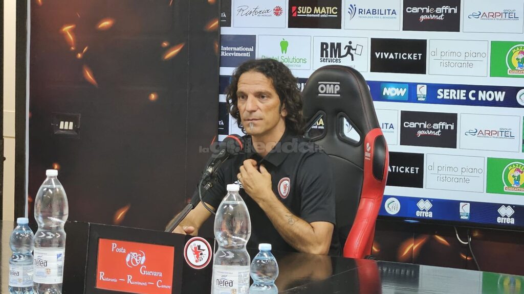 Immagine in evidenza: mister Mirko Cudini - crediti: foto di Mario Mescia/lagoleada.it (RIPRODUZIONE VIETATA)