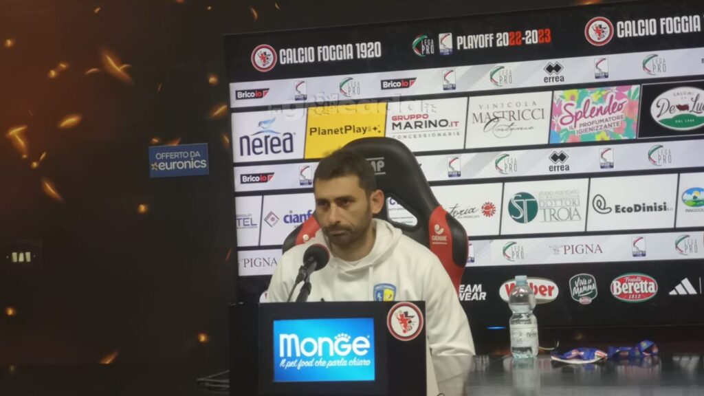 Immagine in evidenza: l'ex allenatore dell'Audace Cerignola ora all'Avellino, Michele Pazienza - crediti: foto di Mario Mescia/lagoleada.it (RIPRODUZIONE VIETATA)