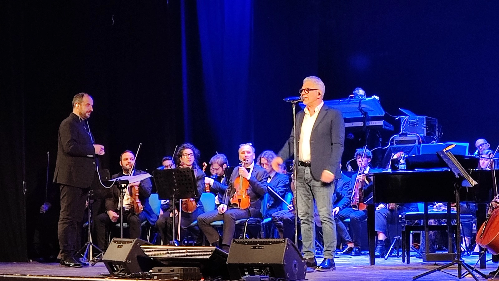 Trionfo del doppio concerto della Melos Orchestra con Michele Zarrillo a Lucera