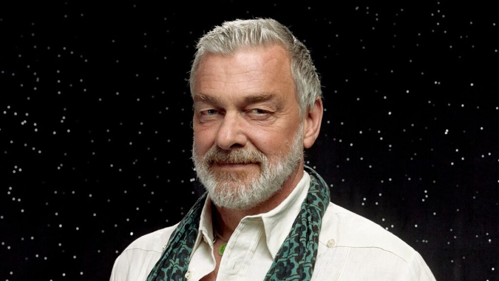 L'attore Ray Stevenson