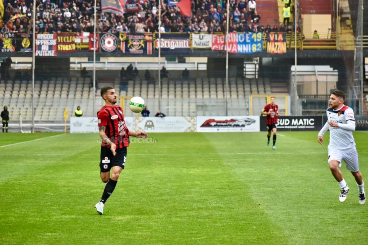 Serie C, chi sarà l'arbitro di Foggia-Potenza? - Immagine in evidenza: uno scatto di Foggia-Potenza (Playoff Serie C 22/23) - crediti: foto di Luigia Spinelli (RIPRODUZIONE RISERVATA)