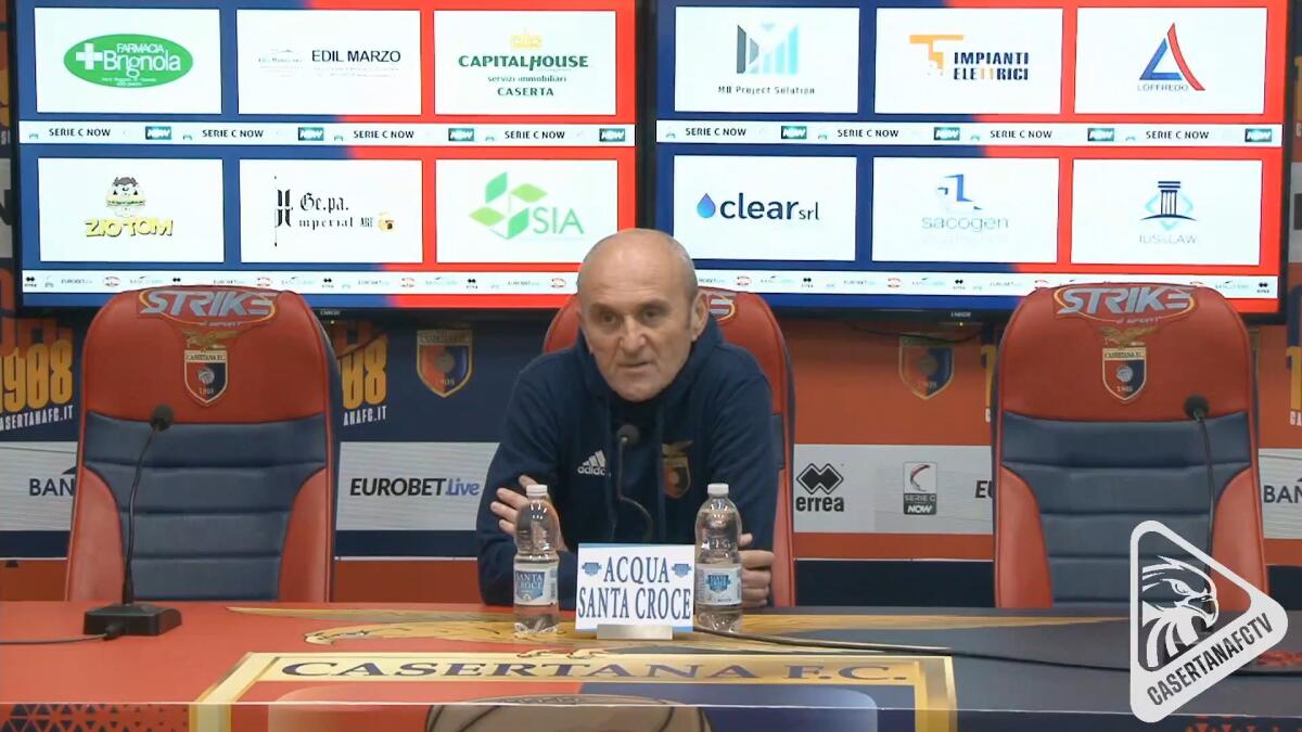 Casertana, Cangelosi: "Prestazione di livello. I ragazzi..." - Immagine in evidenza: mister Vincenzo Cangelosi - crediti: pagina ufficiale Facebook Casertana F.C. (frame da video)