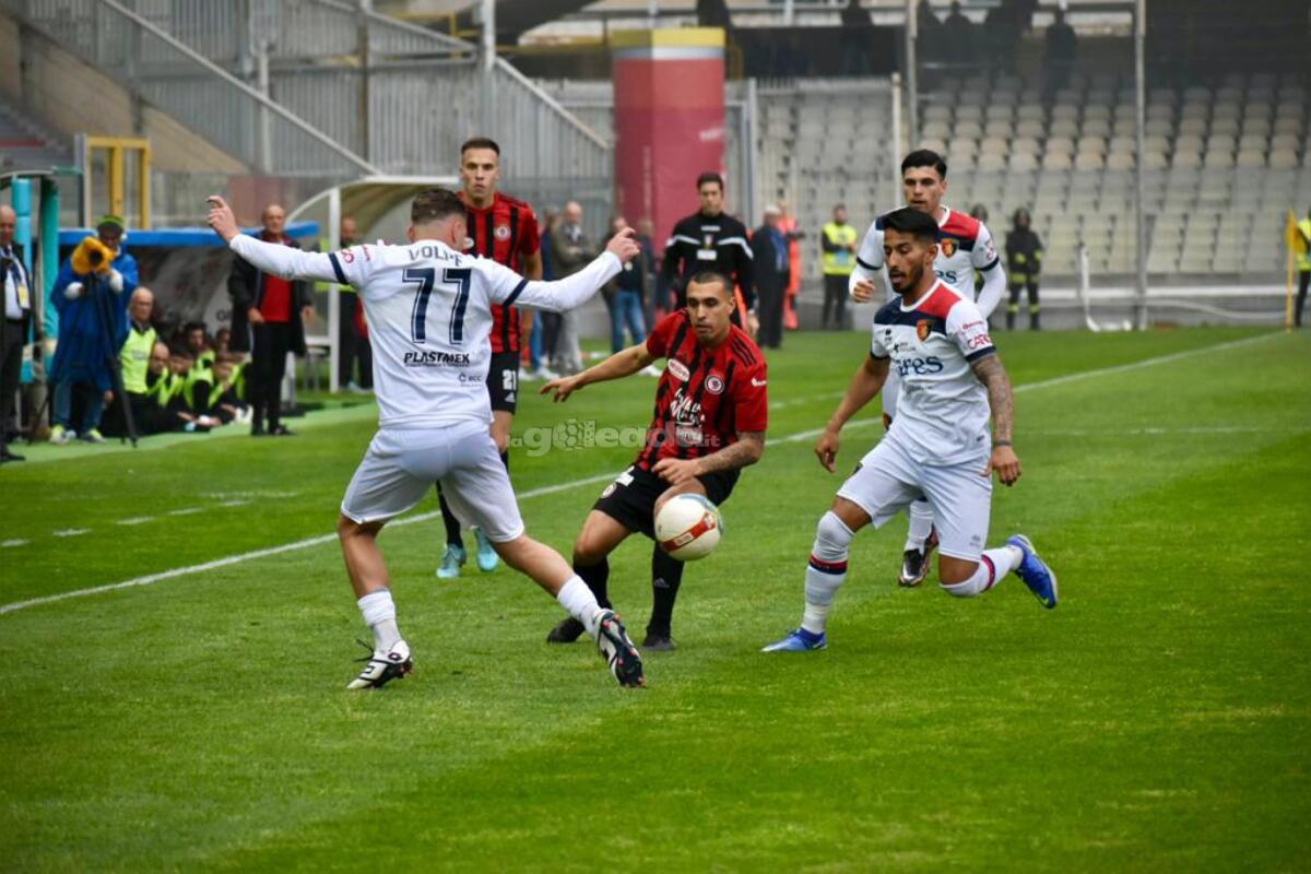 Il Potenza entra in silenzio stampa - Immagine in evidenza: uno scatto di Foggia-Potenza (Playoff Serie C 22/23) - crediti: foto di Luigia Spinelli (RIPRODUZIONE RISERVATA)