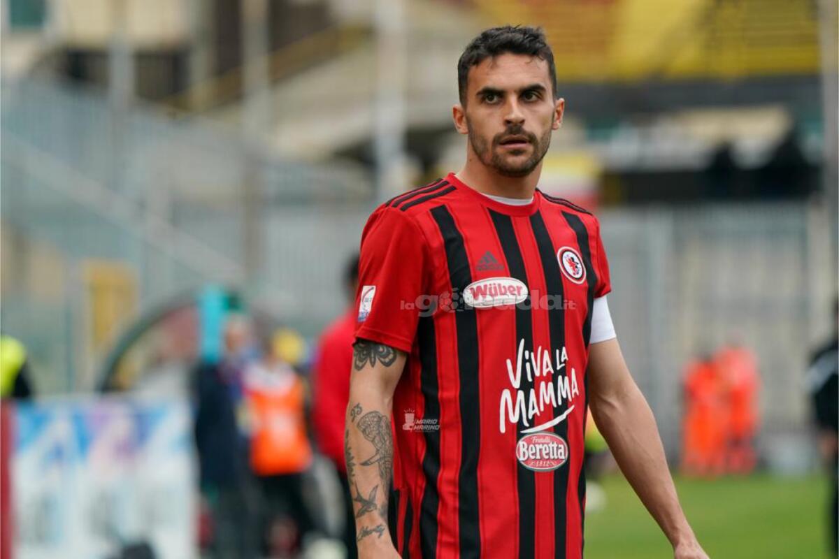 Casertana-Foggia, cosa consigliano i bookamakers? - Immagine in evidenza: uno scatto di Foggia-Turris (Serie C - girone C 22/23) - crediti: foto di Mario Marino (RIPRODUZIONE RISERVATA)