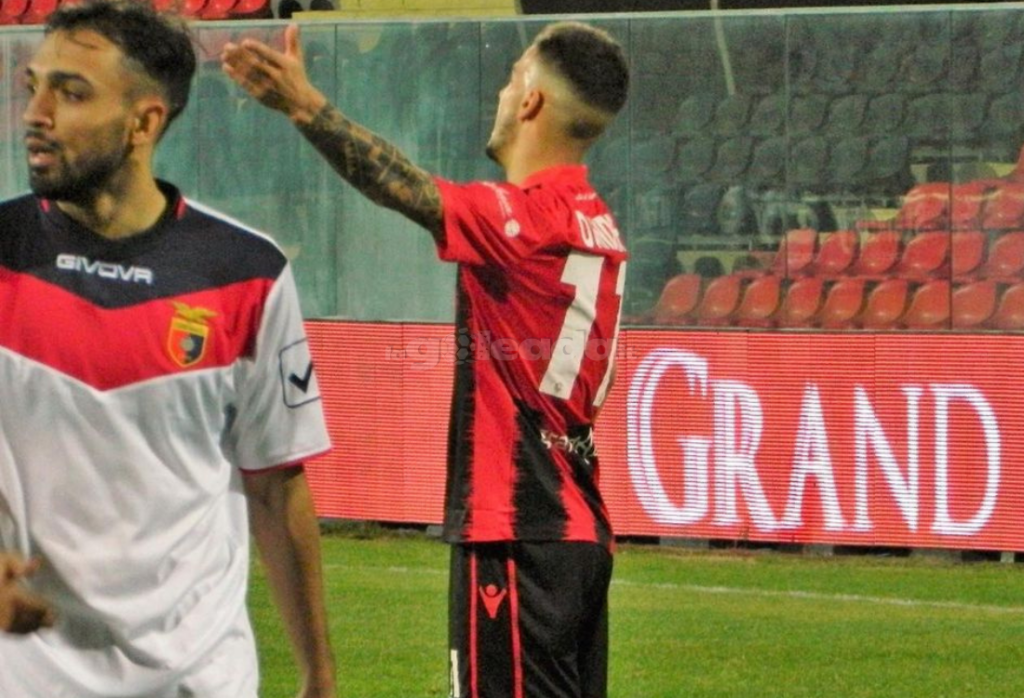 Immagine in evidenza: uno scatto di Foggia-Casertana (Serie C - girone C 2020/21) - crediti: foto di Mario Mescia/lagoleada.it (RIPRODUZIONE VIETATA)
