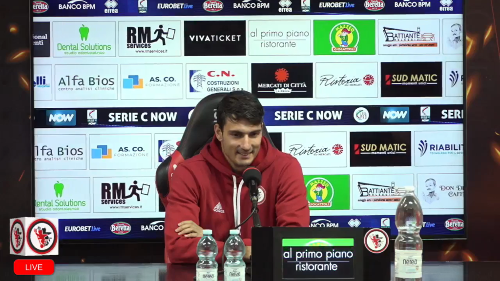 Immagine in evidenza: Davide Riccardi - crediti: pagina ufficiale Facebook Calcio Foggia 1920 (frame da video)