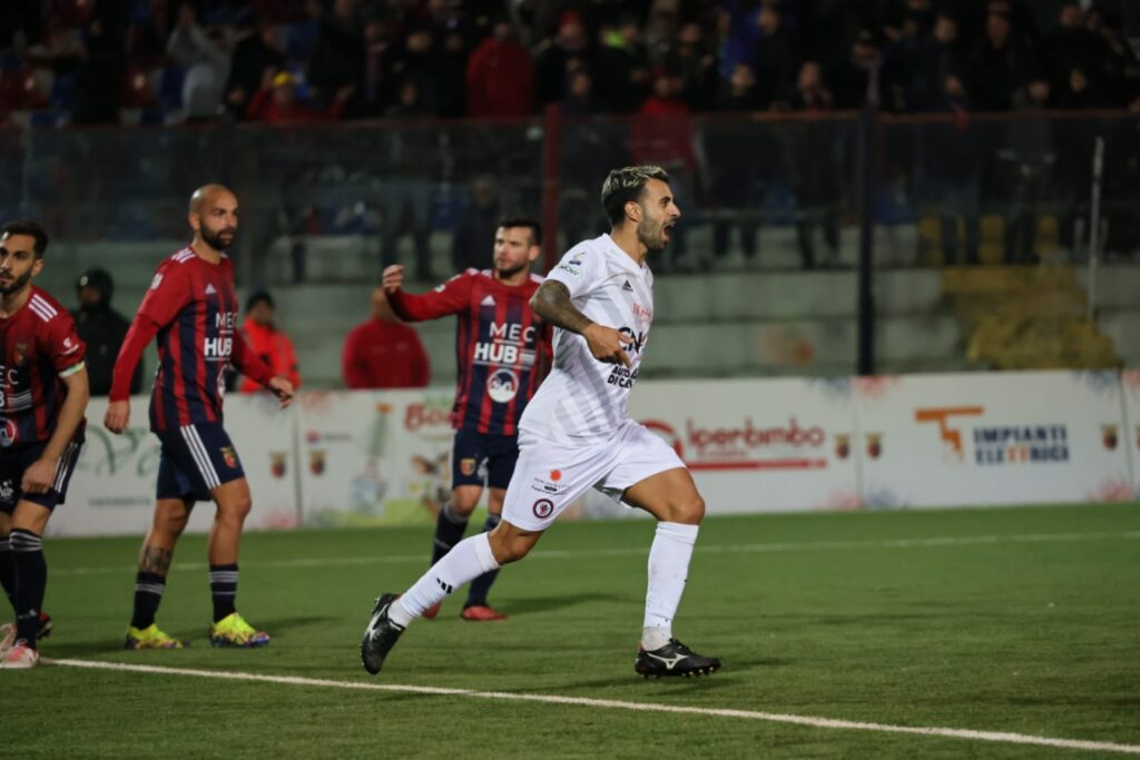 Immagine in evidenza: uno scatto di Casertana-Foggia (Serie C - girone C 2023/24) - crediti: foto di Federico Antonellis/Calcio Foggia 1920