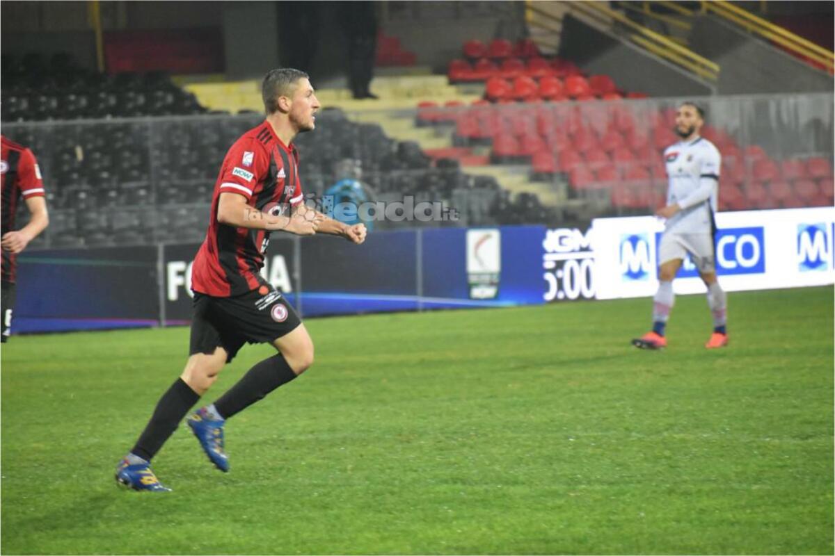 Il Taranto fa suo il derby: Foggia KO a domicilio - Immagine in evidenza: uno scatto di Foggia-Taranto (Serie C - girone C 2023/24) - crediti: foto di Luigia Spinelli (RIPRODUZIONE VIETATA)
