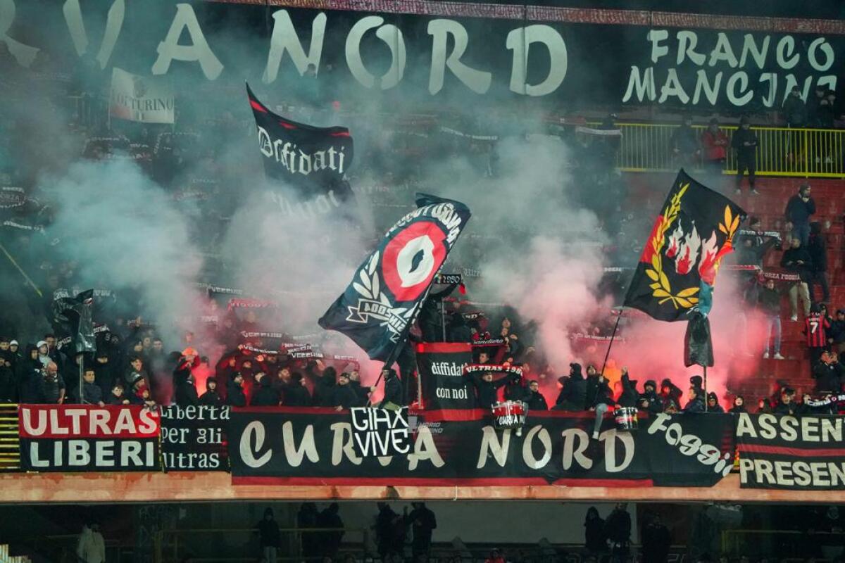 La Curva Nord diserterà lo Zaccheria fino a fine stagione - Immagine in evidenza: uno scatto di Foggia-Juventus Next Gen (Coppa Italia Serie C 22/23) - crediti: foto di Mario Marino (RIPRODUZIONE RISERVATA)
