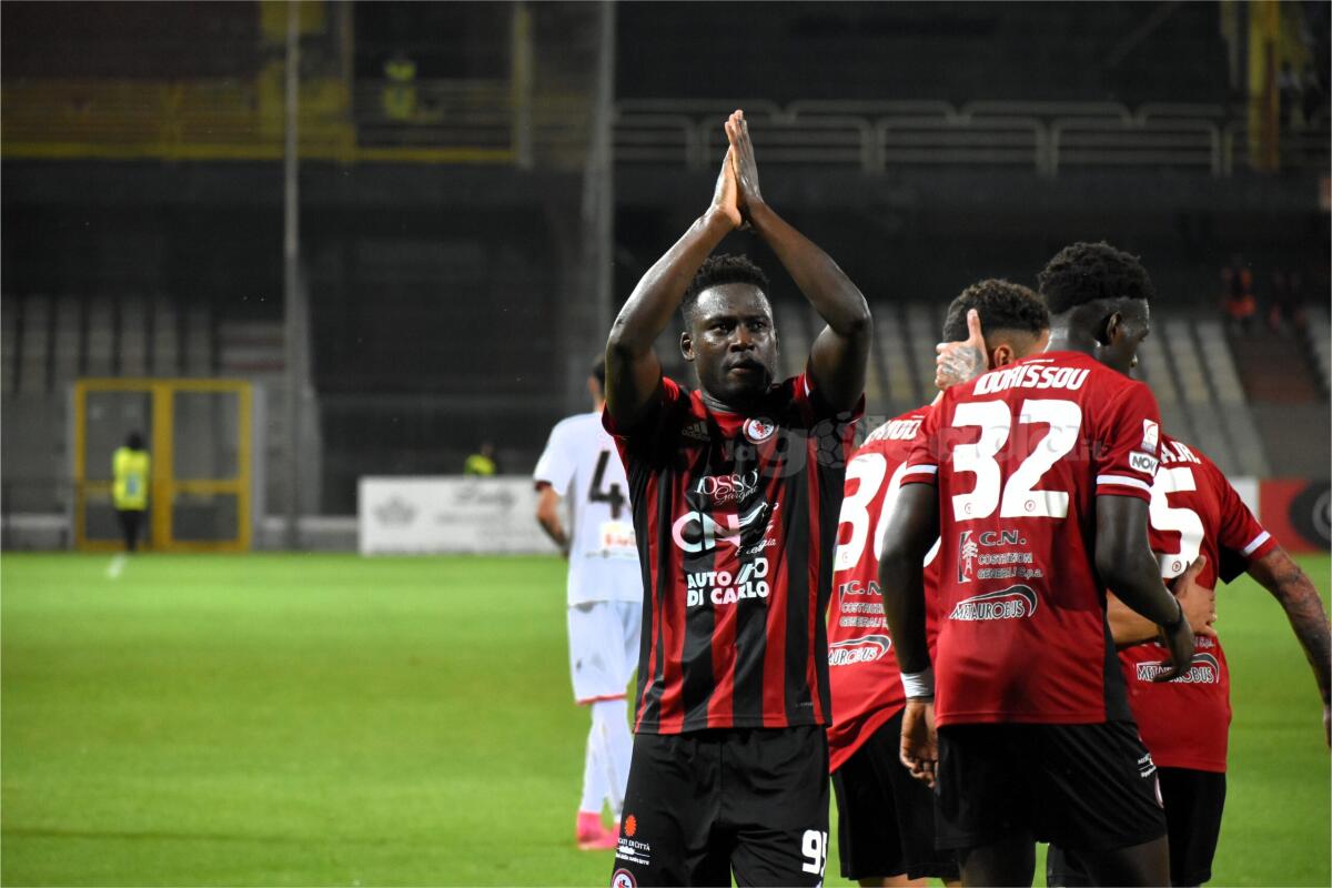 Foggia, allarme cartellino rosso: le assenze venerdì - Immagine in evidenza: uno scatto di Foggia-Sorrento (Coppa Italia Serie C 2023/24) - crediti: foto di Luigia Spinelli (RIPRODUZIONE VIETATA)