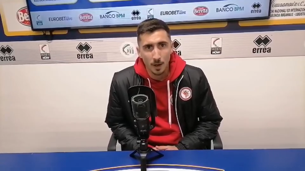 Immagine in evidenza: Alberto Rizzo - crediti foto: pagina ufficiale Facebook Calcio Foggia 1920 (frame da video)